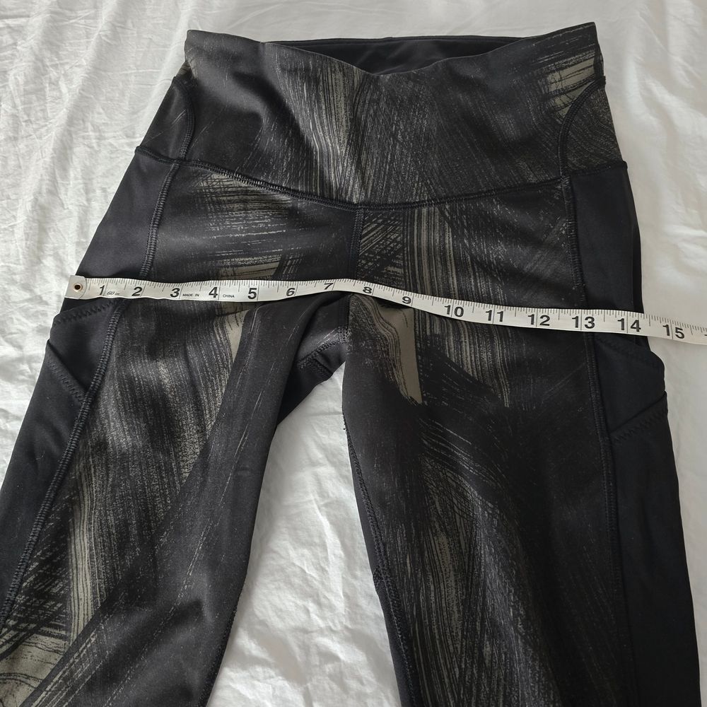 Lululemon Fresh Mesh Run Crop Leggings Sz4 Wind Chill Fatigue Green Blck Pockets - Picture 11 of 16